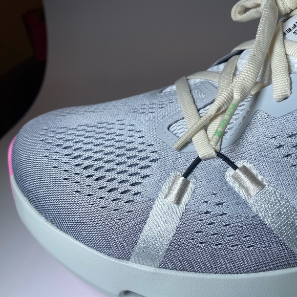 ON Men's Athletic Shoes - Gray and Pink - Picture 6 of 10
